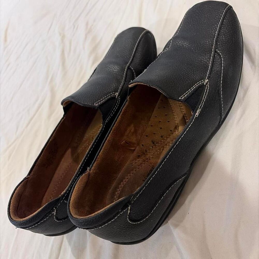Naturalizer Women's Black and Grey Loafers